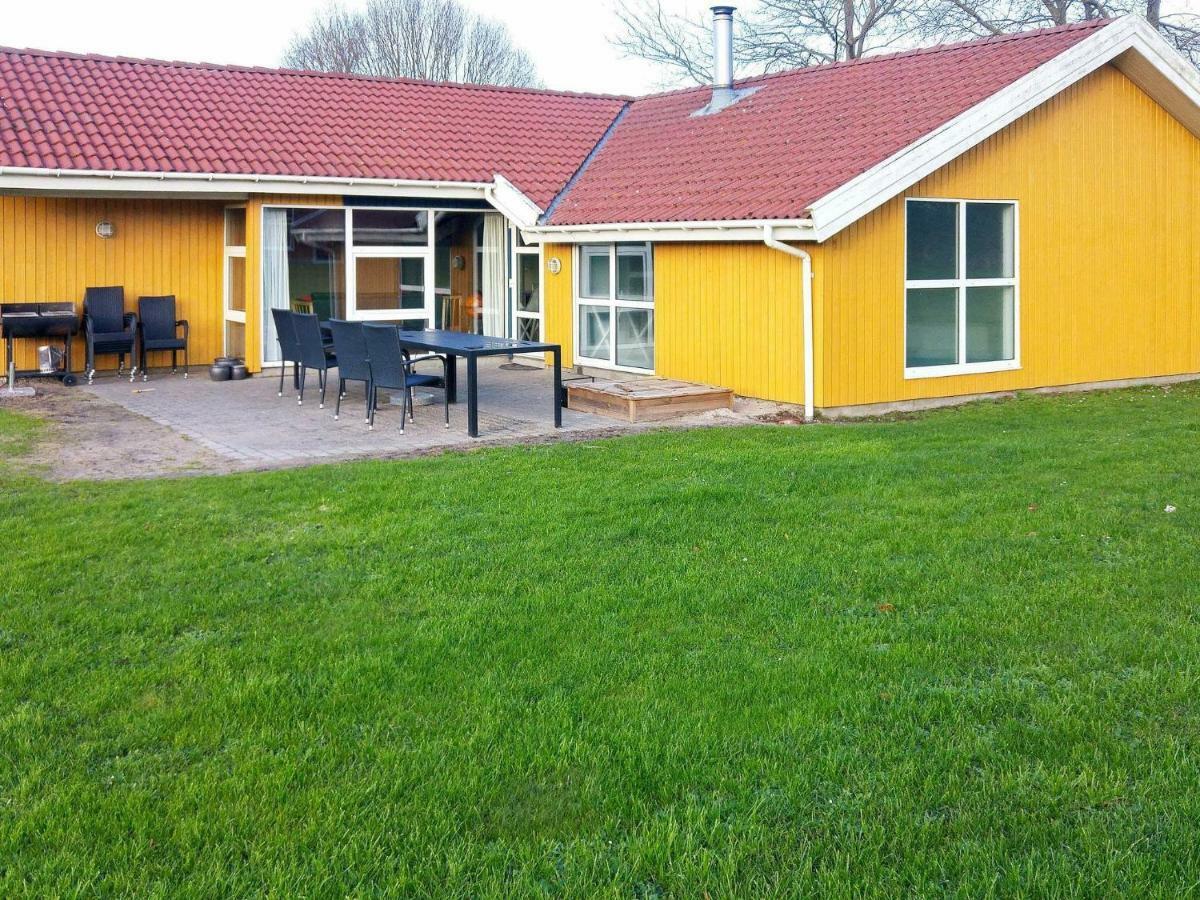12 Person Holiday Home In نُوابورغ المظهر الخارجي الصورة