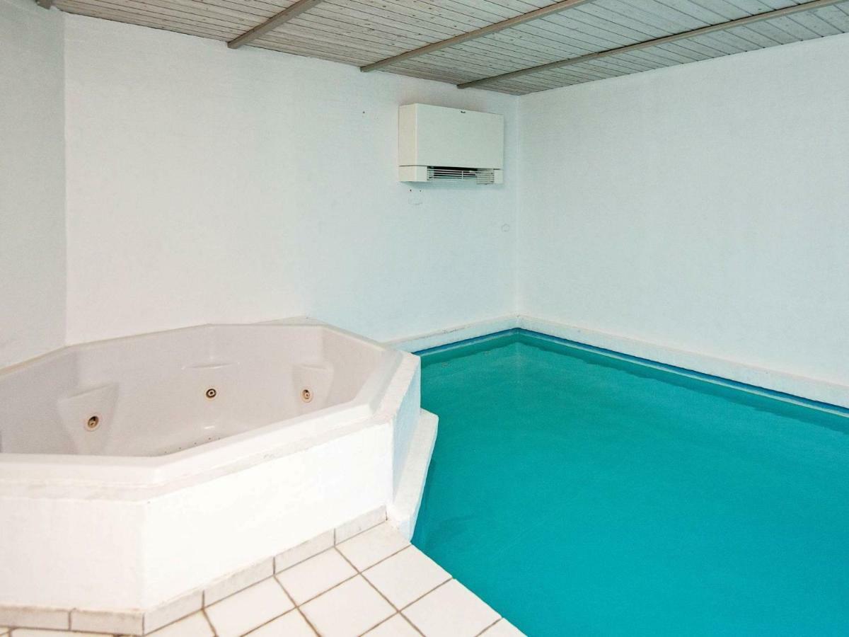 12 Person Holiday Home In نُوابورغ المظهر الخارجي الصورة